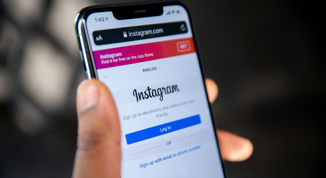 instagram-reposting-2025